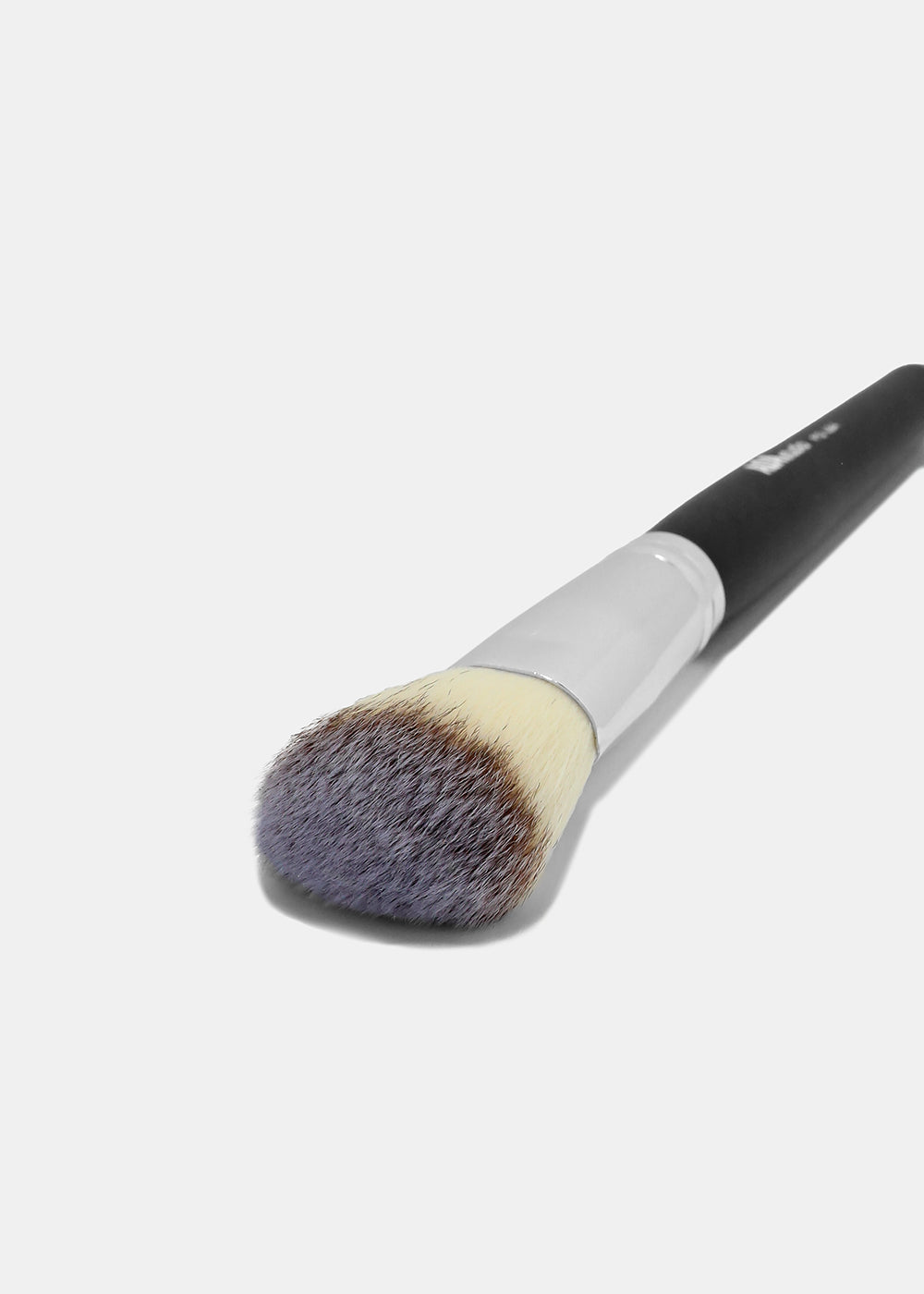 F12: Large Powder Brush