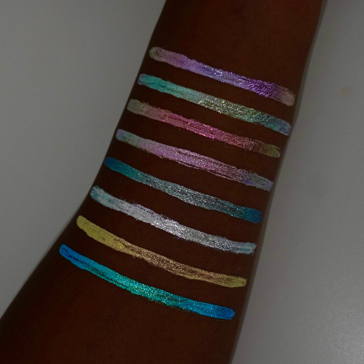 Rosebud Chroma Flik (Pink/Purple) - Liquid Liner - Glisten Cosmetics