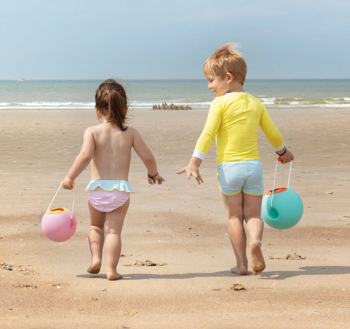 Quut Mini Ballo - Kids smart, modern design no spill bucket: Banana Blue
